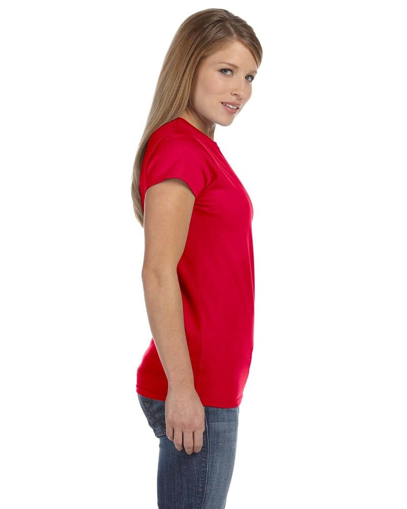 Gildan 64000L - Fitted T-Shirt