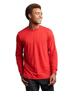 Russell Athletic 64LTTM - Unisex Essential Performance Long-Sleeve T-Shirt True Red
