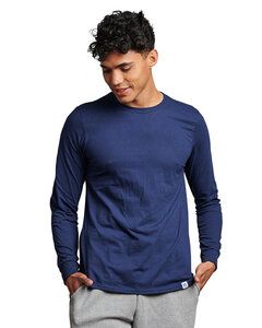 Russell Athletic 64LTTM - Unisex Essential Performance Long-Sleeve T-Shirt